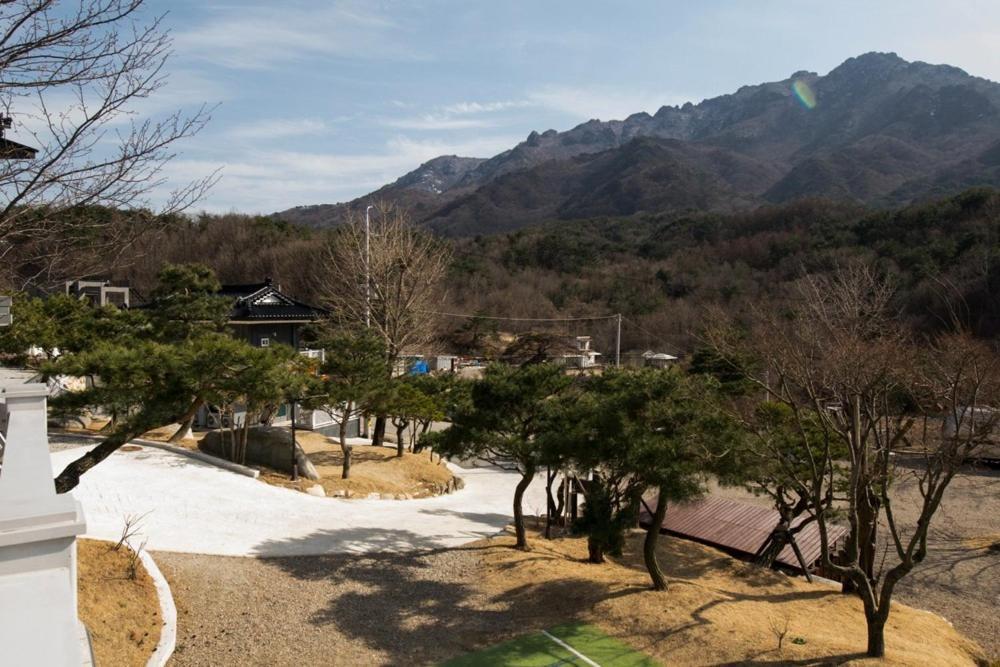 Gayagyeong Hotel Seongju Kültér fotó